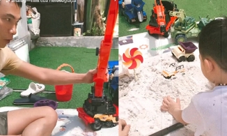 Chồng đại gia của Á hậu Thanh Tú làm hẳn bãi biển trong nhà cho quý tử