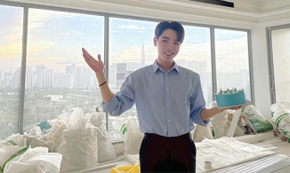 Mừng sinh nhật tuổi 25, Đức Phúc khoe nhà mới tậu hoành tráng tại TP.HCM