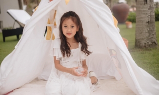 Hà Kiều Anh khoe con gái 6 tuổi xinh như thiên thần khiến Thụy Vân, Xuân Lan trầm trồ khen ngợi