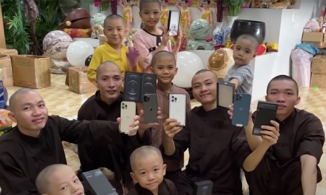 Những ồn ào 'bên bờ vũ trụ' xoay quanh 'Tịnh thất Bồng Lai' 