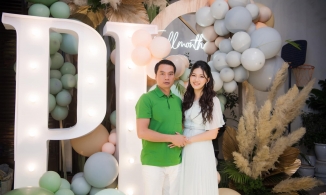 Á hậu Thanh Tú mở tiệc đầy tháng quý tử thứ 2 hoành tráng như tiệc đính hôn