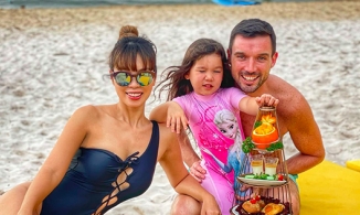 Hôm qua sao làm gì (7/1): Siêu mẫu Hà Anh chọn lấy chồng vì trái tim yêu thương