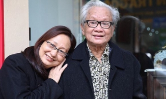 Nhạc sĩ Hồng Đăng là ai? Nhạc sĩ tài hoa, tác giả Hoa sữa và hôn nhân hạnh phúc bên vợ kém 26 tuổi