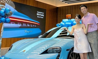 Vợ chồng ca nương Kiều Anh tiếp tục tậu xe hơi hạng sang gần 6 tỷ đồng