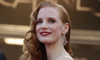 Jessica Chastain: 'Đóa hoa nở muộn' của Hollywood giành tượng vàng Oscar ở tuổi 45