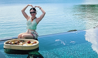 Hôm qua sao làm gì (3/6): Angela Phương Trinh khoe thân hình vạm vỡ khi diện áo tắm