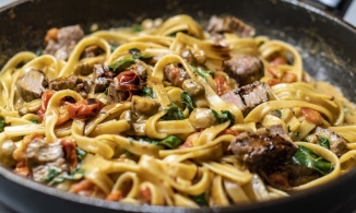 Pasta có gì khác Spaghetti ? Tại sao lại có đến hàng trăm loại Pasta trong ẩm thực Ý ?