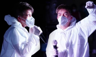 Trước lùm xùm 96 tỷ, Đàm Vĩnh Hưng đã làm từ thiện như thế nào?