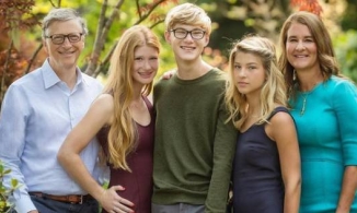 Vợ cũ Bill Gates về lại nhà chồng mở tiệc mừng con gái sắp kết hôn 