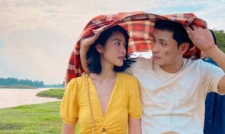 Khả Ngân được Thanh Sơn chăm sóc khi sụt còn 42 kg