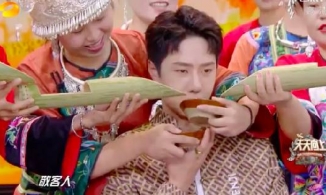 Sở thích 'khó đỡ'của Vương Nhất Bác: Đồ ăn càng 'thử thách' càng thích thú