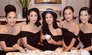 Hồng Nhung và Diễm My 9x hóa ra lại là chị em họ rất gần