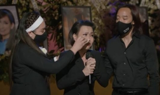 Hồng Đào - Đan Nguyên bật khóc trong tang lễ của Phi Nhung tại Mỹ