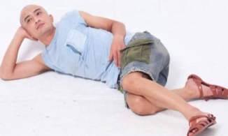 Doãn Quốc Đam cạo đầu để vào vai Chí Phèo thời hiện đại