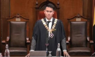 Thanh niên gốc Việt 22 tuổi trở thành Thị trưởng trẻ nhất lịch sử ở Úc