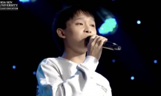 ĐH Hoa Sen đăng tải khoảnh khắc chính thức tái xuất của Hồ Văn Cường