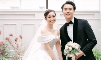 Chú công an Đông 'Phố trong làng' nói về bà xã là 'MC cười đẹp nhất VTV'