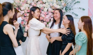 Vừa tái xuất, Thủy Tiên đã tâm tư: 'Công Vinh có thể bỏ chị nhưng...'