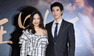 Tiết lộ nội dung tin nhắn giữa Vương Lực Hoành và 'tiểu tam', phía nam ca sĩ chuẩn bị kiện vợ cũ?