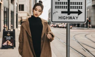 Hoa hậu Đỗ Thị Hà test nhanh âm tính Covid-19, đợi ngày trở về Việt Nam 