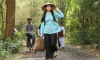 Diệp 'Hương vị tình thân' Nam tiến, đóng phim chung với Nhật Kim Anh, Thân Thúy Hà 