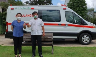 Việt Hương lên tiếng về chiếc xe cứu thương 3 tỷ tặng ông Đoàn Ngọc Hải: tất cả là tiền túi bỏ ra 