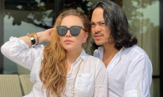 Thanh Hà xác nhận chia tay bạn trai Roland sau 10 năm gắn bó