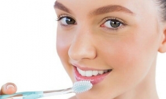 Bật mí mẹo tẩy tế bào chết cho môi đơn giản tại nhà không phải ai cũng biết