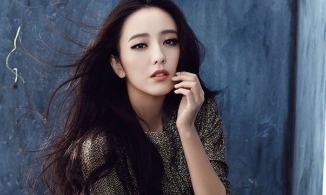 Sau 'Én nhỏ' thêm mỹ nhân Tân Cương bị paparazzi 'tóm sống' cảnh ngoại tình