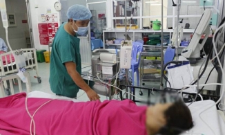 Hà Nội: Cứu thai phụ vỡ tử cung, vỡ thai, hơn 3 lít máu tràn ổ bụng