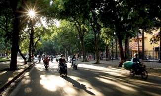 Thời tiết ngày 12/10: Miền Trung vẫn ngập lụt, miền Bắc có nắng