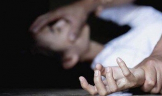 Nữ giáo viên ngoại quốc bị xe ôm tấn công tình dục rồi cướp của