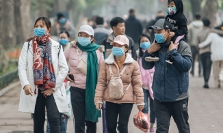 Từ 19/10, siết chặt đeo khẩu trang bắt buộc nơi công cộng ở Hà Nội và TPHCM