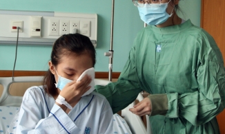 Bệnh nhân 19 tuổi nhường 126 triệu đồng ghép thận cho người khó khăn hơn