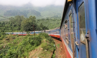 Ngành đường sắt giảm 20% giá vé tàu khách đến khu vực miền Trung