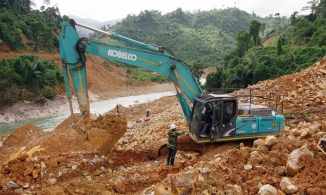 Lực lượng chức năng dự kiến nắn dòng Rào Trăng để tìm kiếm người mất tích