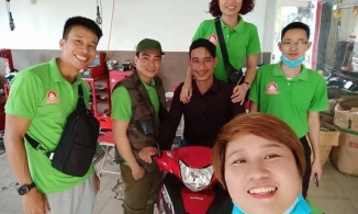 Xôn xao thông tin người đàn ông xin đi nhờ xe ở Trà Leng được tặng xe máy