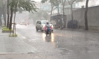 Thời tiết ngày 12/11: Trung Bộ vẫn mưa lớn, đề phòng lũ quét