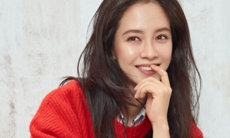 Son Ye Jin và Hyun Bin bại trận trước đàn em tại Giải thưởng Nghệ sĩ châu Á