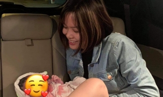 Hà Nội: Cô gái tự tay đỡ đẻ cho chị hàng xóm trên ô tô hồi hộp như phim