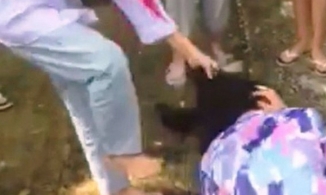 Nữ sinh lớp 11 bị bạn gái đánh, đâm trọng thương