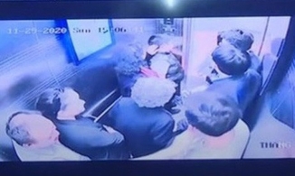 Hà Nội: Thang máy chung cư cao tầng bất ngờ rơi tự do khiến nhiều người bị thương