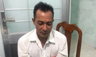 Bến Tre: Chồng cố tình gài điện vào cánh cửa thiếc rồi nằm võng chờ vợ bị điện giật