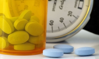 Chuyên gia khuyến cáo: Thực phẩm chức năng không thể thay thuốc ngừa đột quỵ