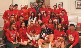 Hà Tăng đứng bếp chính cho bàn tiệc buffet Giáng sinh gần 30 người khiến ai cũng ngưỡng mộ