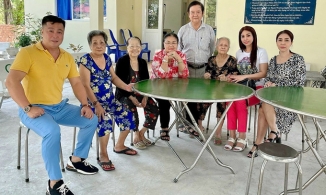 Lý Hùng và em gái Lý Hương gửi hơn nửa tỉ đồng sửa Viện dưỡng lão Nghệ sĩ