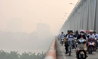 Thời tiết 23/1: Bắc Bộ buổi sáng sớm chìm trong sương mù, TPHCM có mưa rào