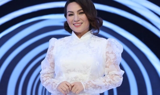 Ca sĩ Phi Nhung giảm 10kg trong 7 tháng nhờ ăn tập đúng cách