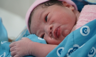 Những bé 'trâu vàng' chào đời vào thời khắc giao thừa năm Tân Sửu