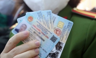 Ai được miễn lệ phí khi đi làm thủ tục cấp, đổi căn cước công dân gắn chip?